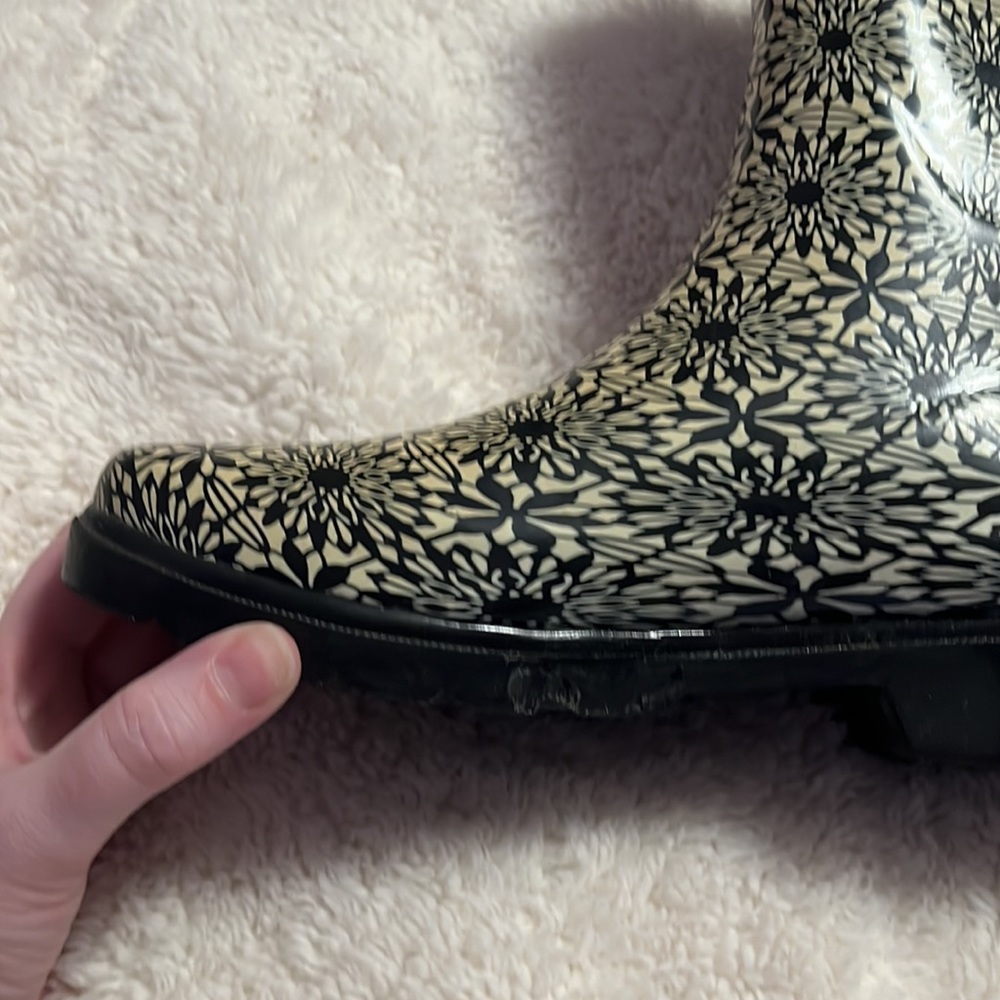 Rain Boots - Picture 17 of 17
